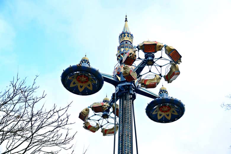 L'une des attractions des jardins de Tivoli